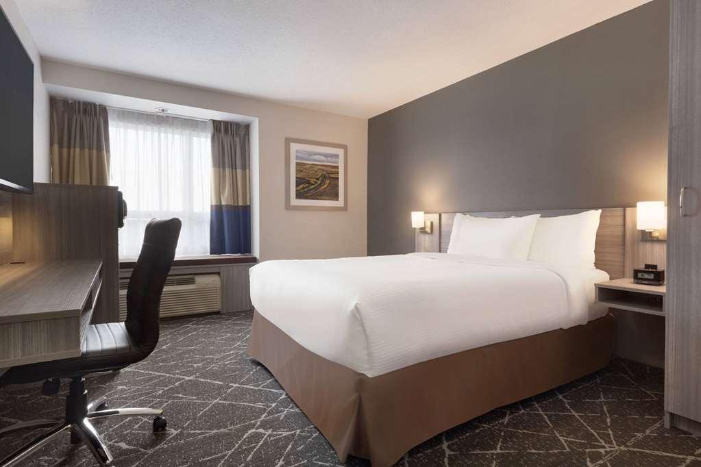 Microtel Inn & Suites By Wyndham Kanata Ottawa West Habitación foto
