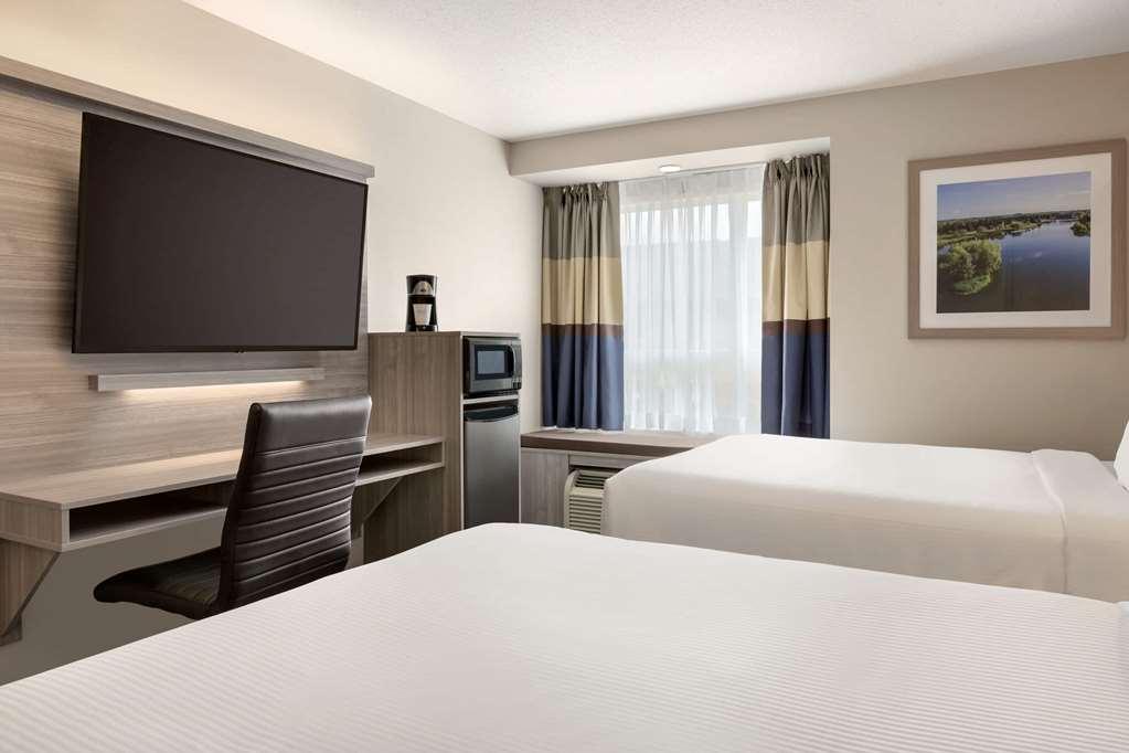 Microtel Inn & Suites By Wyndham Kanata Ottawa West Habitación foto