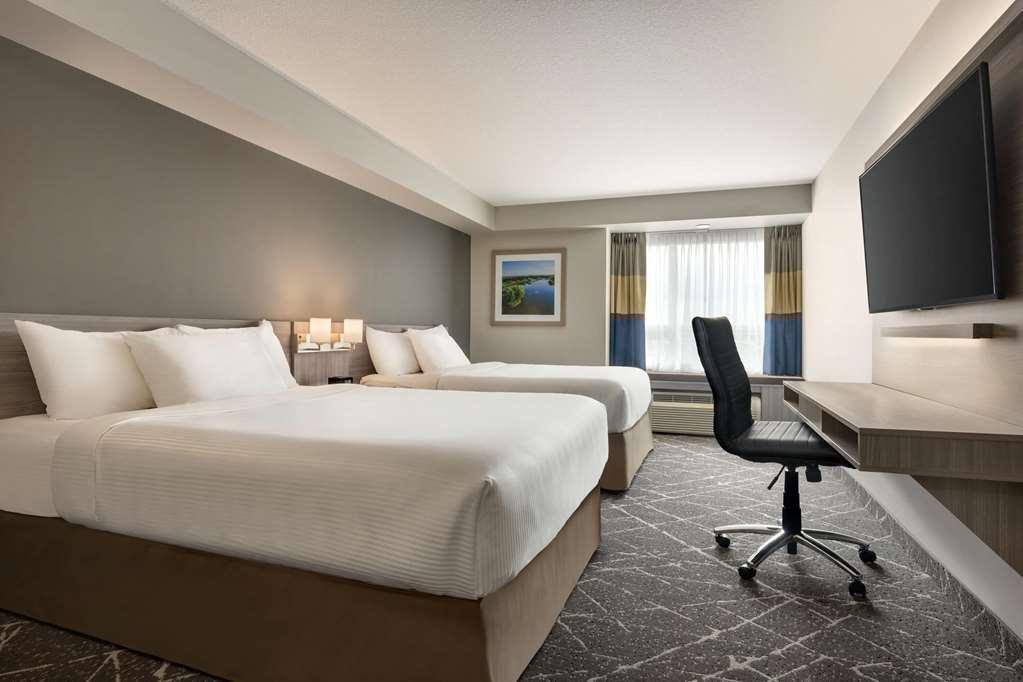 Microtel Inn & Suites By Wyndham Kanata Ottawa West Habitación foto